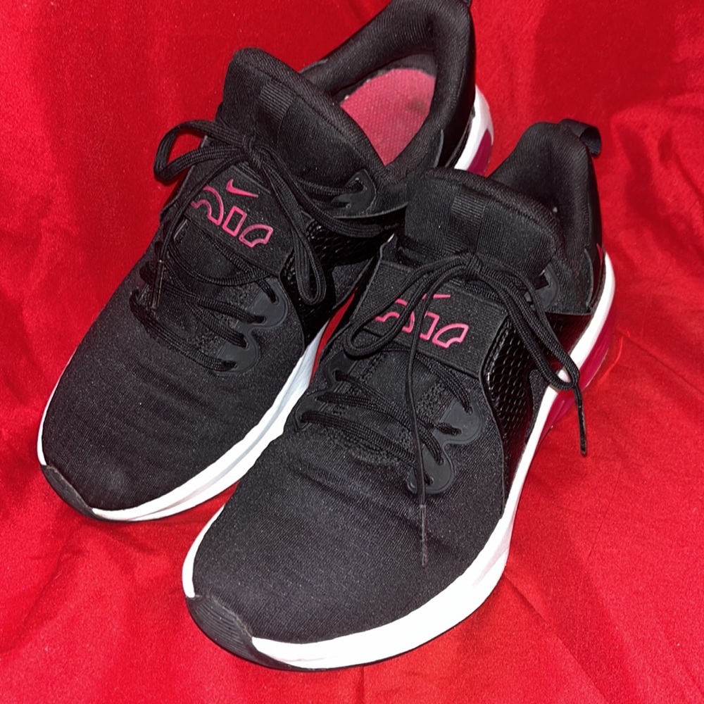 Black & Pink Nike Airmax